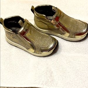 Girls Naturino European Metallic Shoe